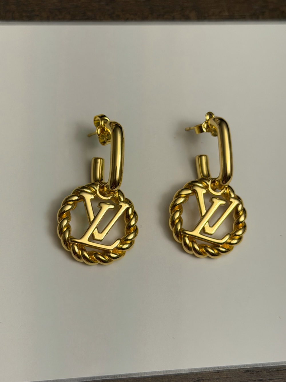 Gold lv Earrings